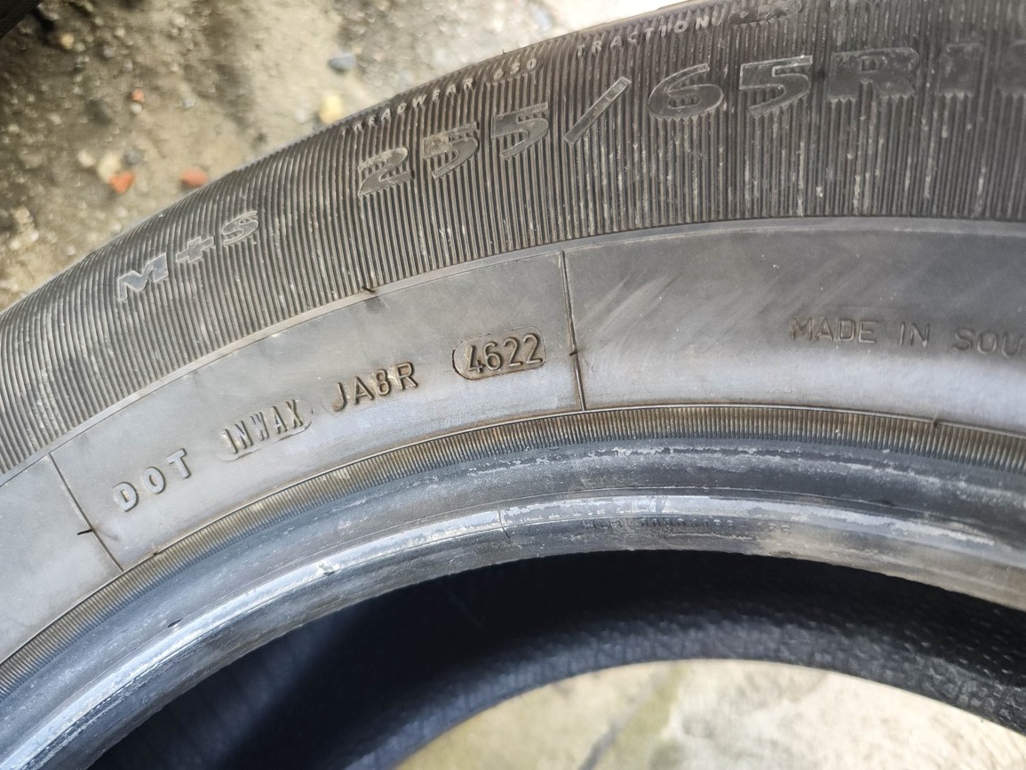 18"zánovní letní pneu Goodyear 255/65/18 4ks = 4000Kč