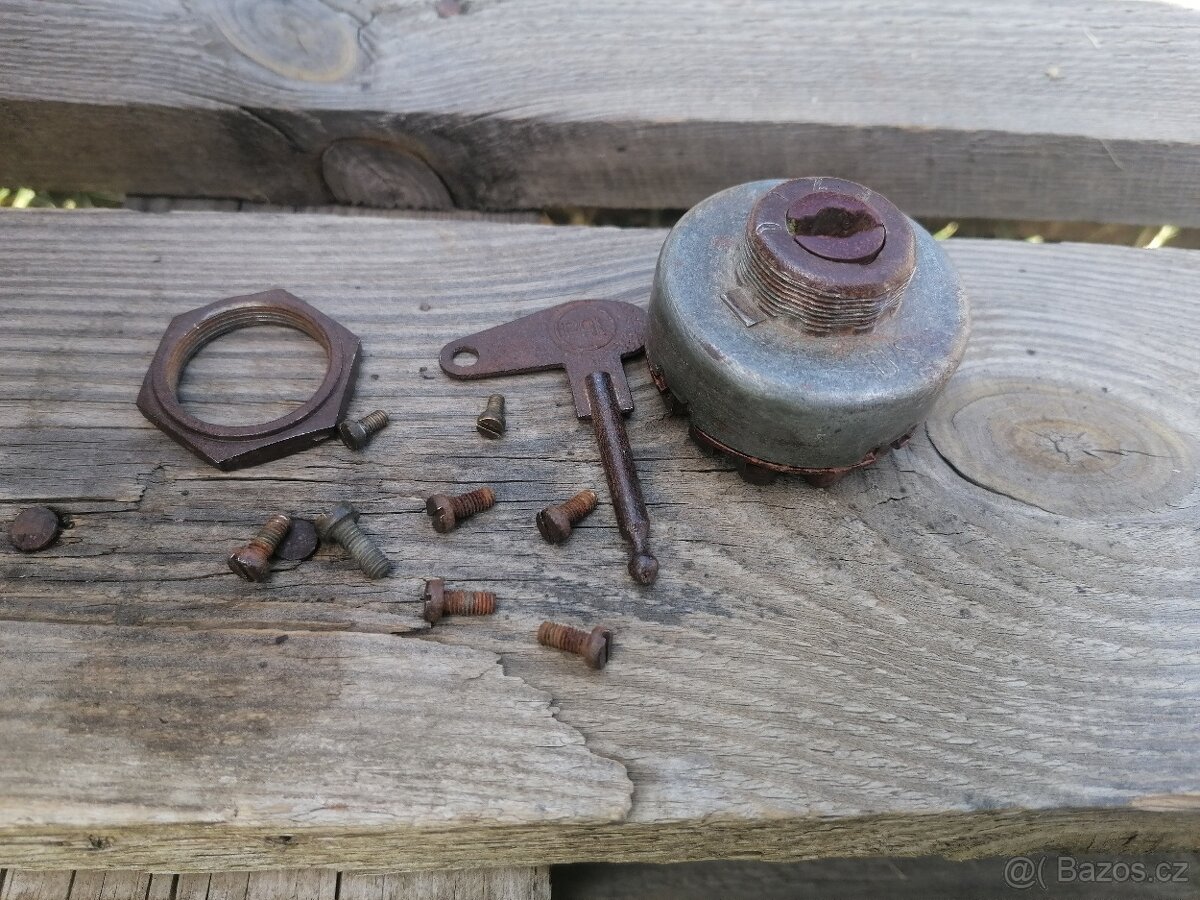 Spínacia skrinka s kľučom na Jawa, CZ, 350, 250, 175, 125 - 5