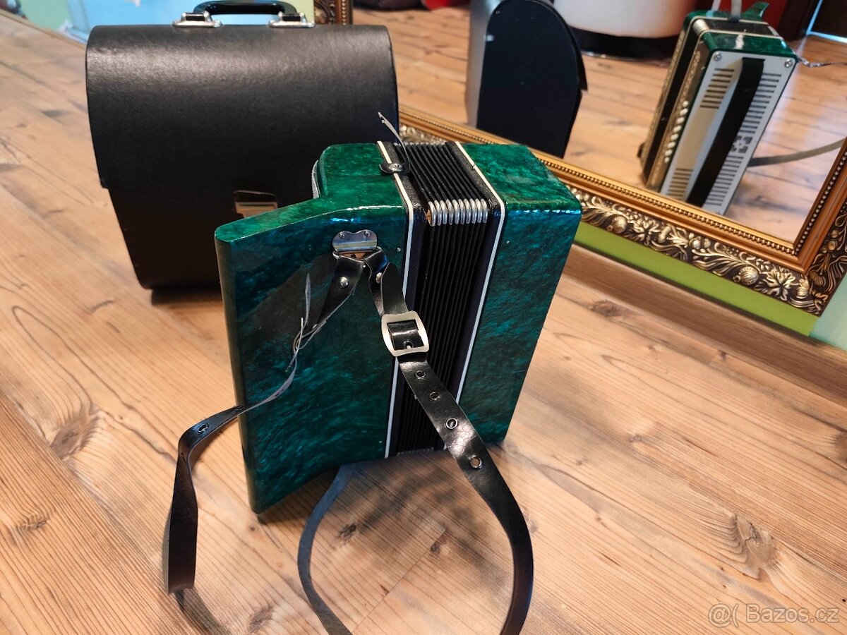 Retro akordeon dětská harmoníka s pouzdrem - 5