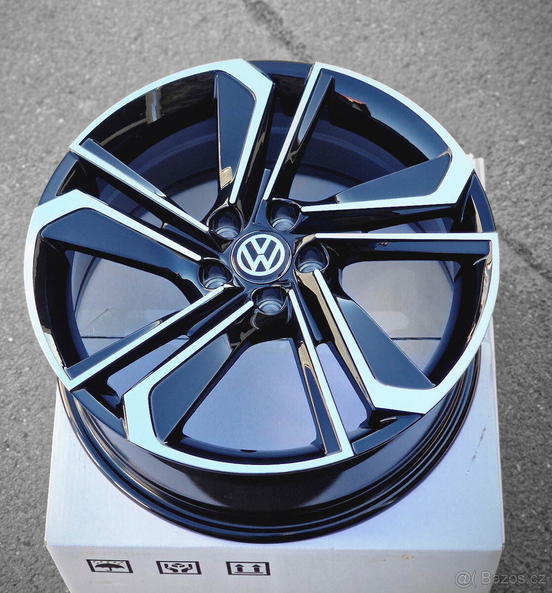 Alu kola 5x100 17 \ 5X100 R17 - 5