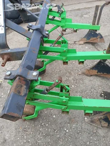 Prodám kombinaci hrobkovač plečkovač řádkovač - 5