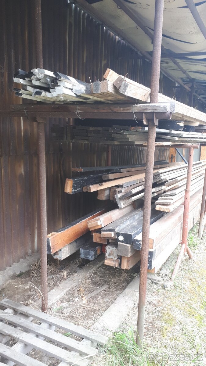 DŘEVO : Fošny , trámy , hranoly , prkna - 5
