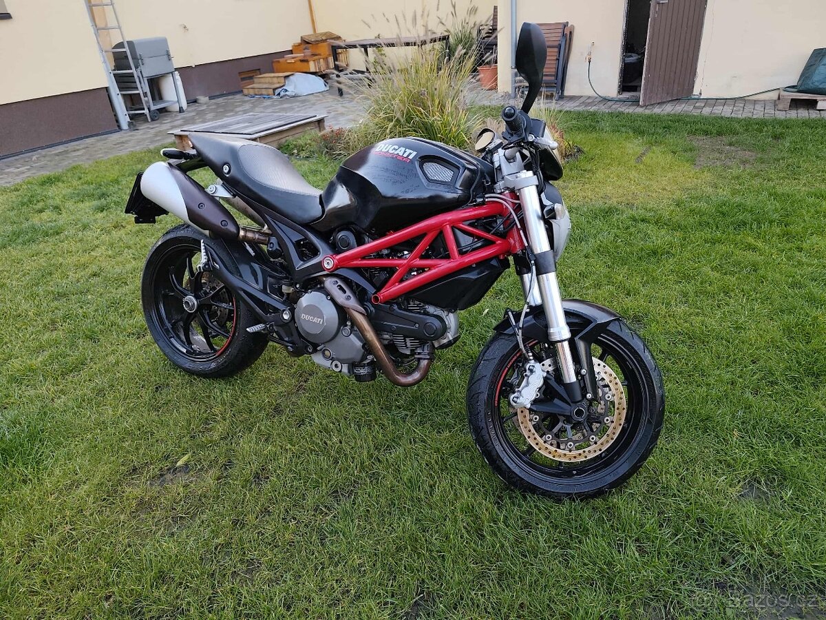 Ducati Monster 796 ABS - 5