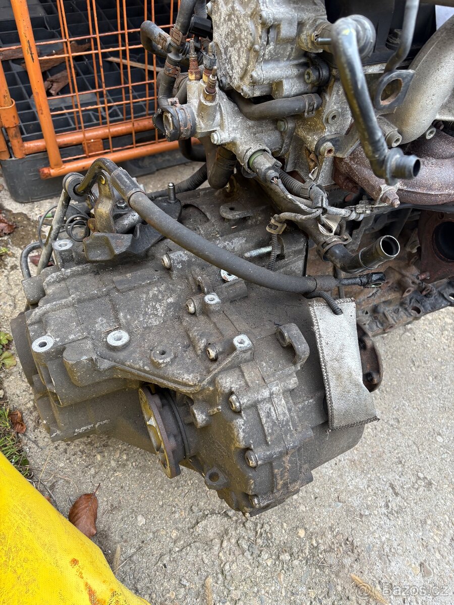 Kompletní motor 1.9 TDI 96KW ASZ - 5