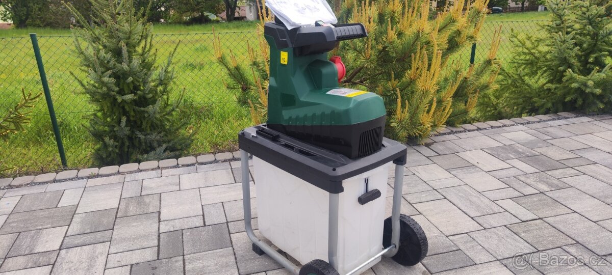 Prodám válcový zahradní drtič PWH 2800 B2 - 5