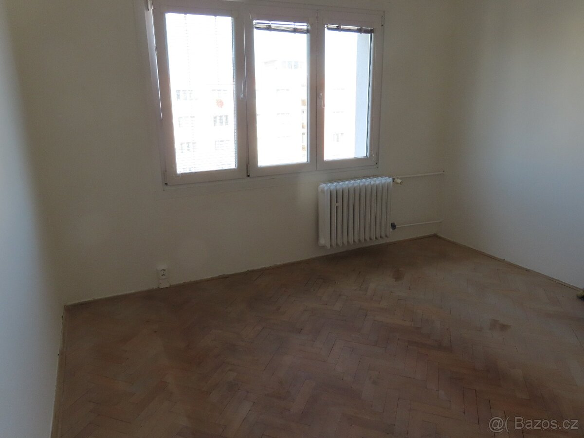 PRODEJ BYTU 3+1 V PLZNI - 5