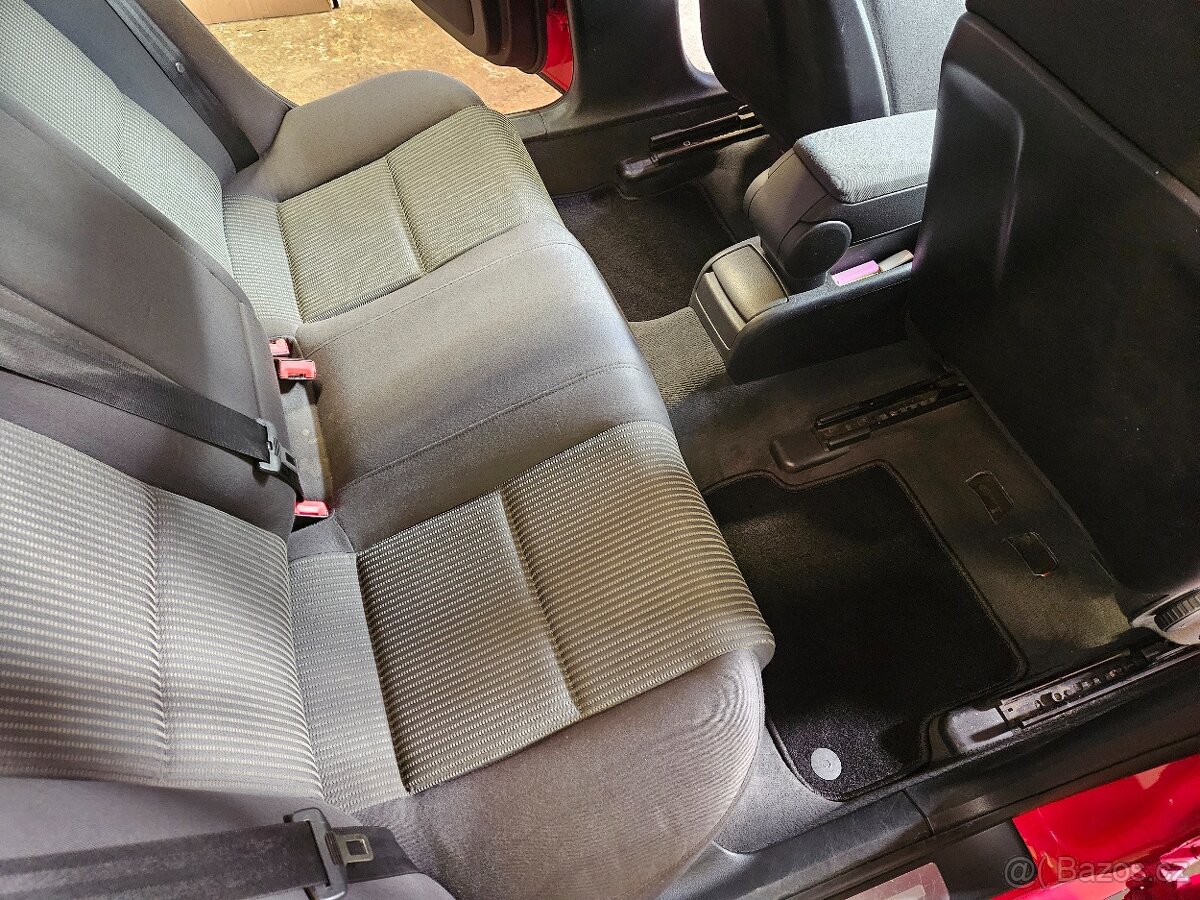 Audi A4 3.2 Quattro - 5