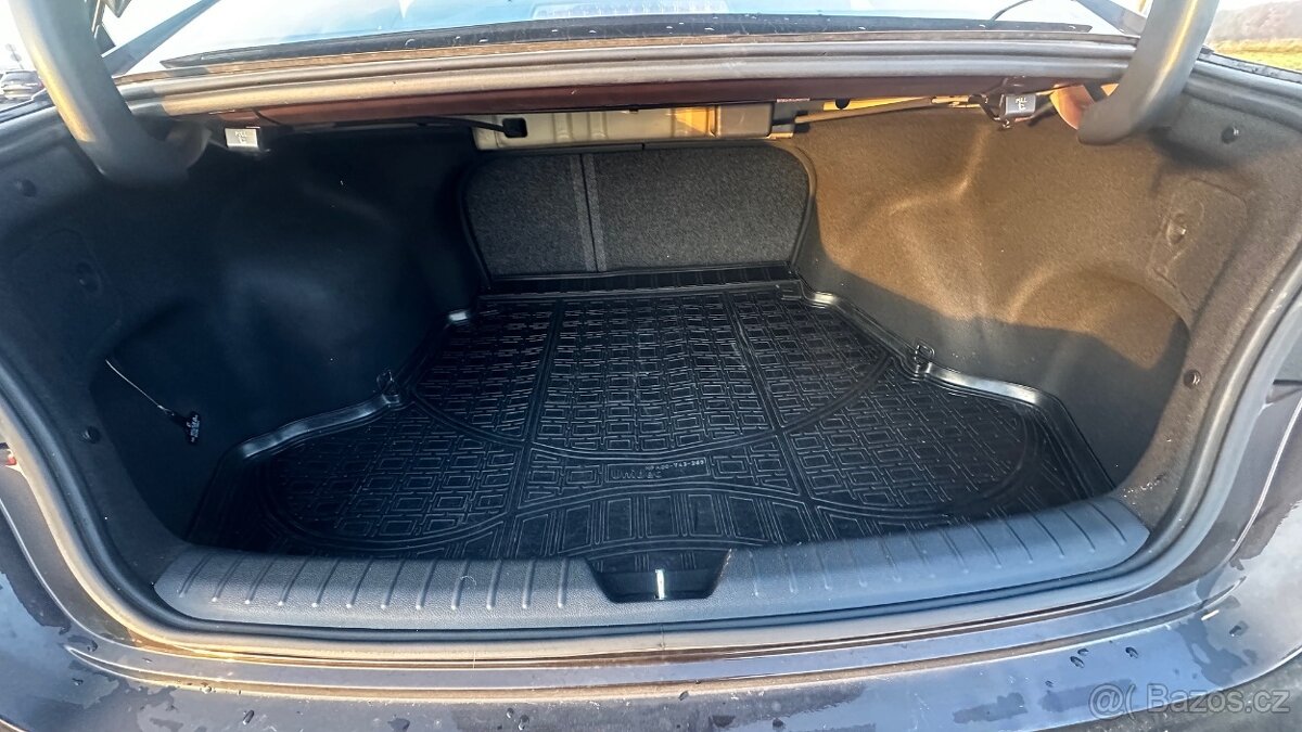 Kia Optima sedan 2016 - 1.7 turbo diesel - 5