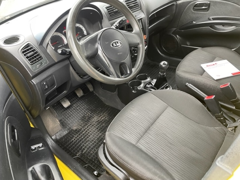 Kia Picanto 1.0i, r.2011, servisní kniha, 1.maj - 5