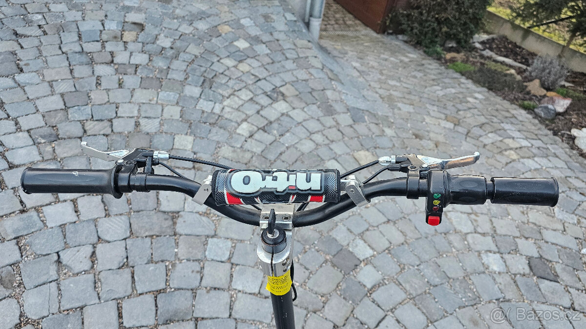 Elektrokobězka Nitro Scooters - 5