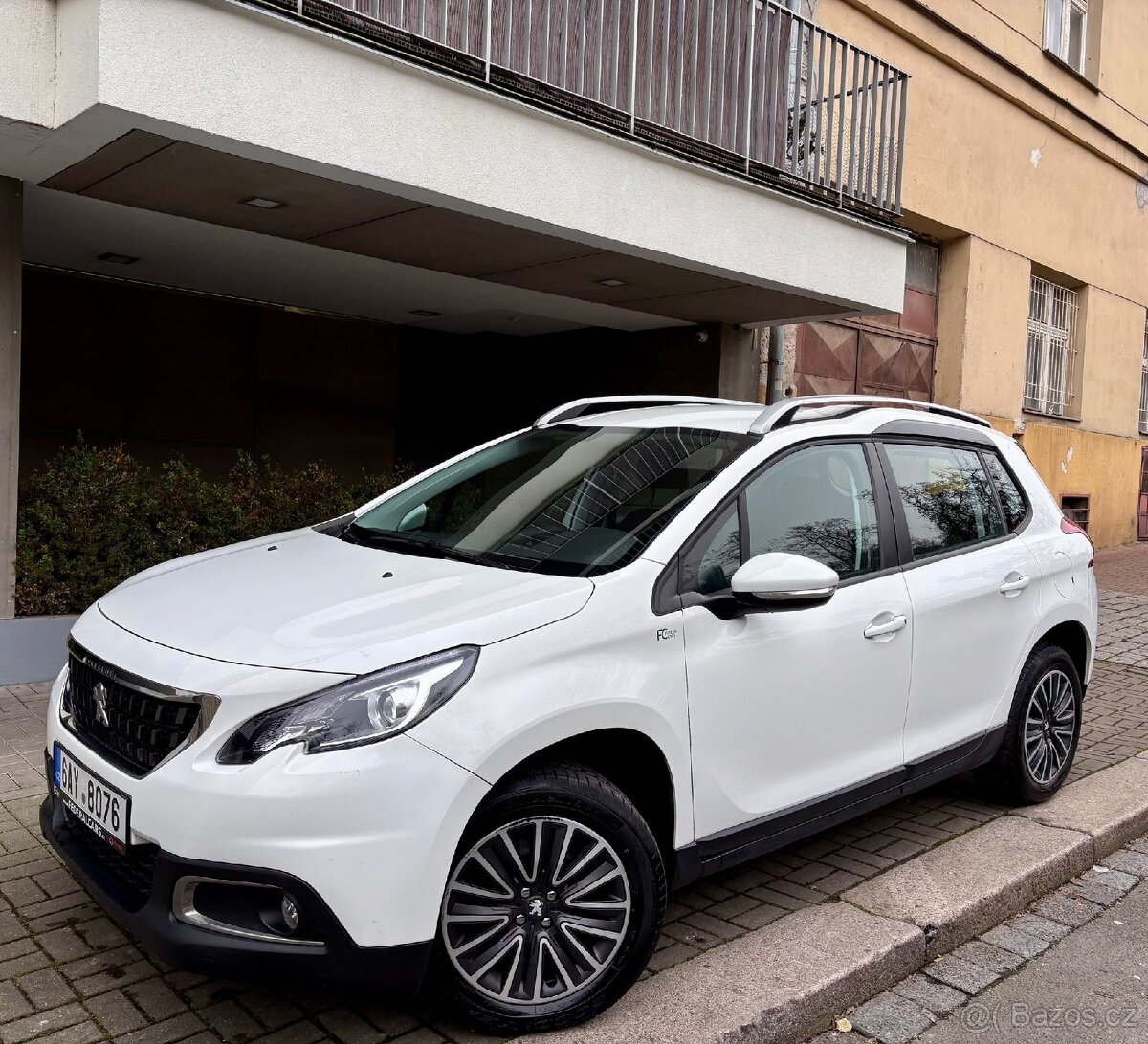 Peugeot 2008 - 5