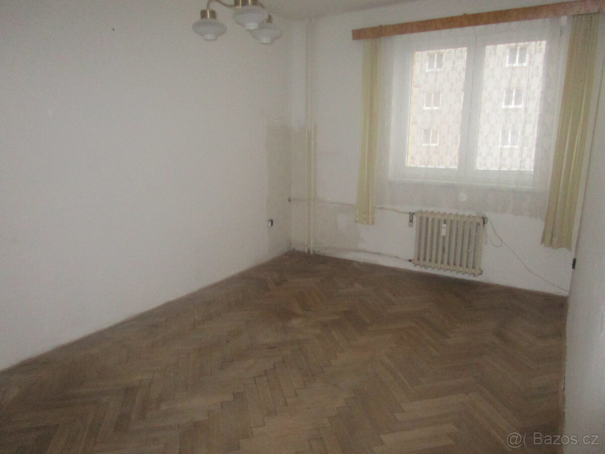 Prodej bytu v Úpici - 5