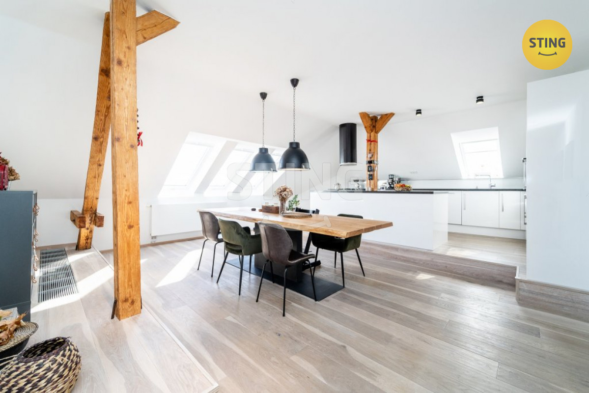 Prodej podkrovního bytu o vel. 4+kk, ul. Porubská, O, 133460 - 5