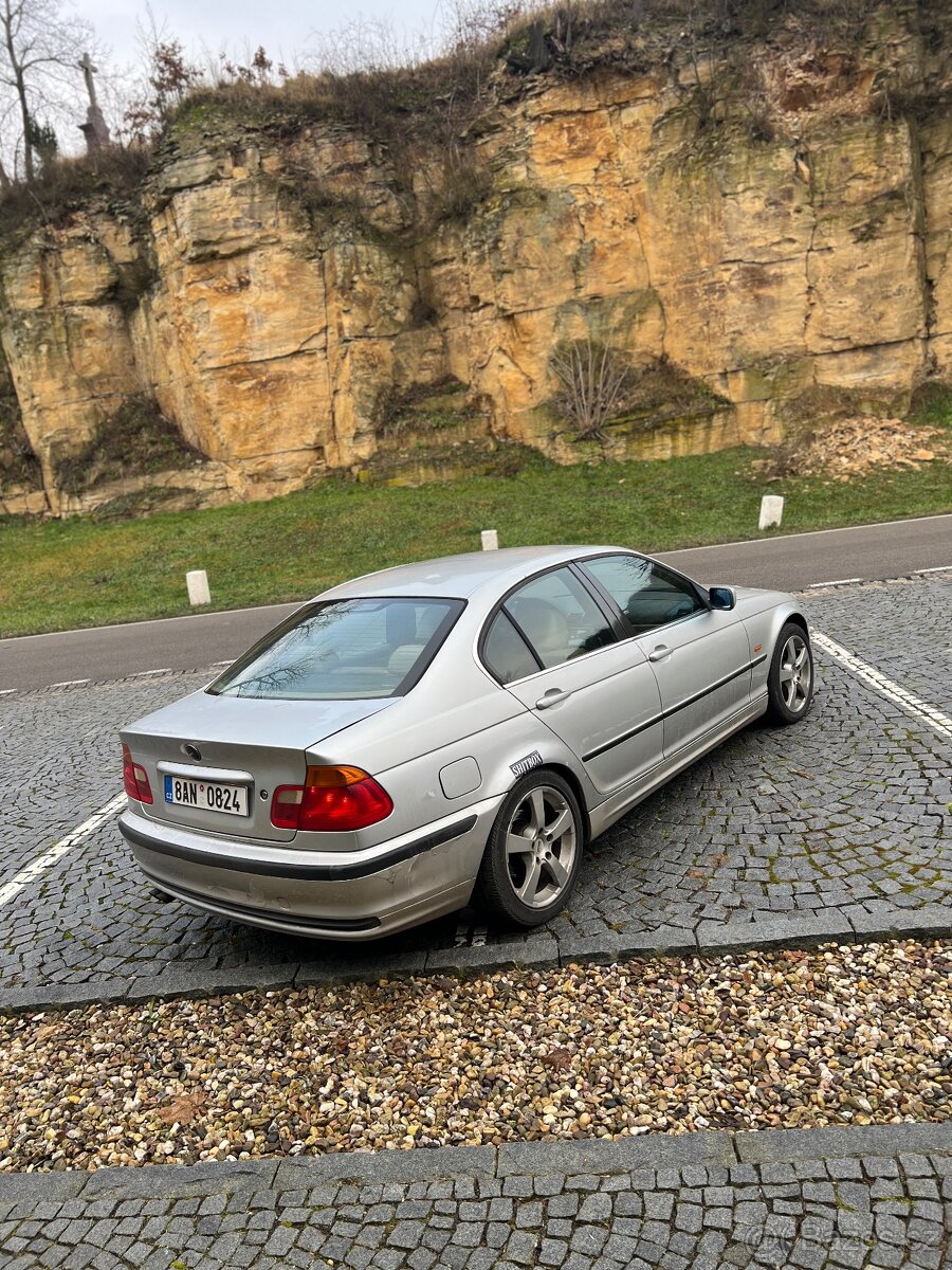 BMW E46 320i 110 kw - 5