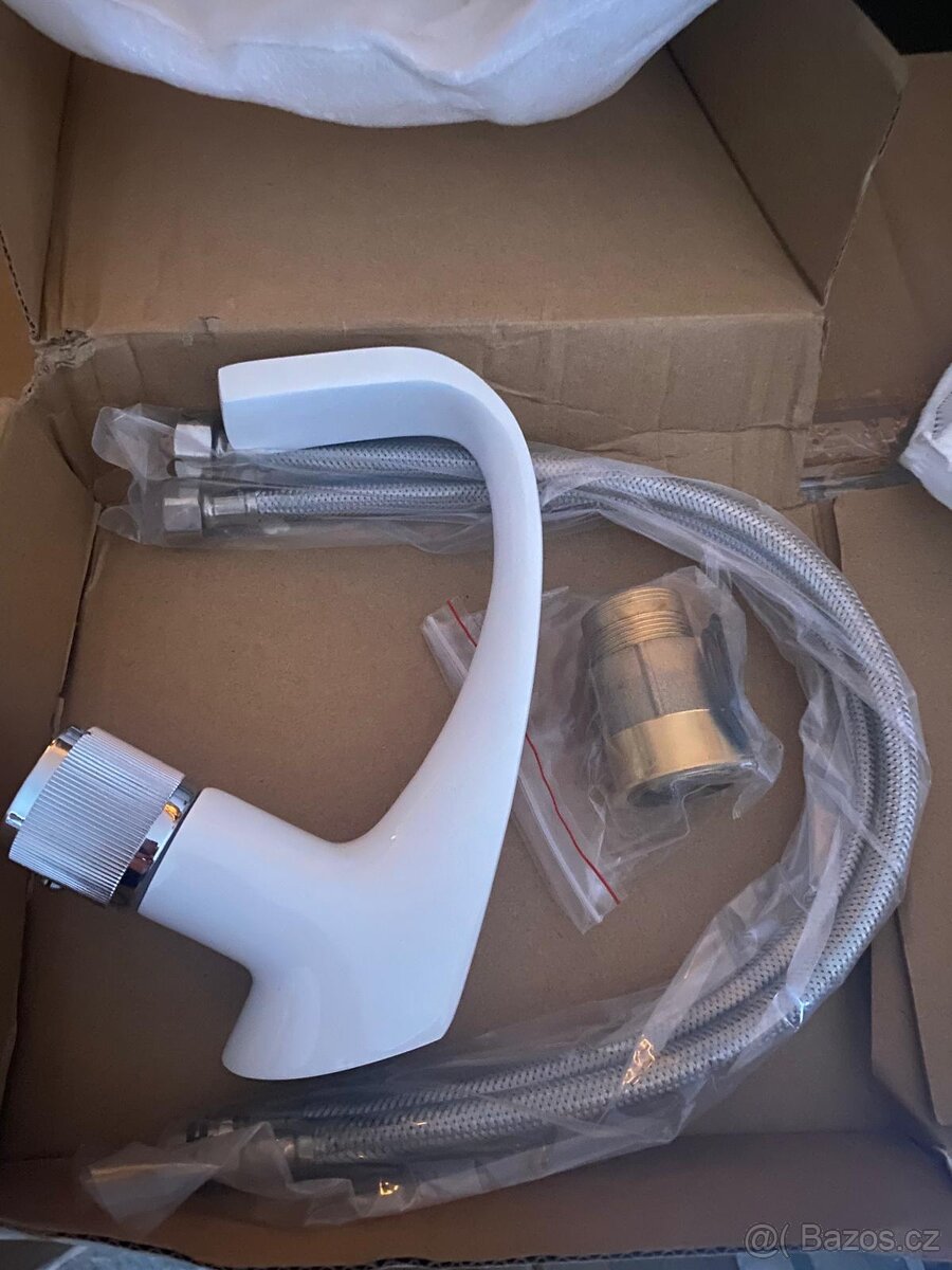 Nová dřezová baterie.(19cm) - 5