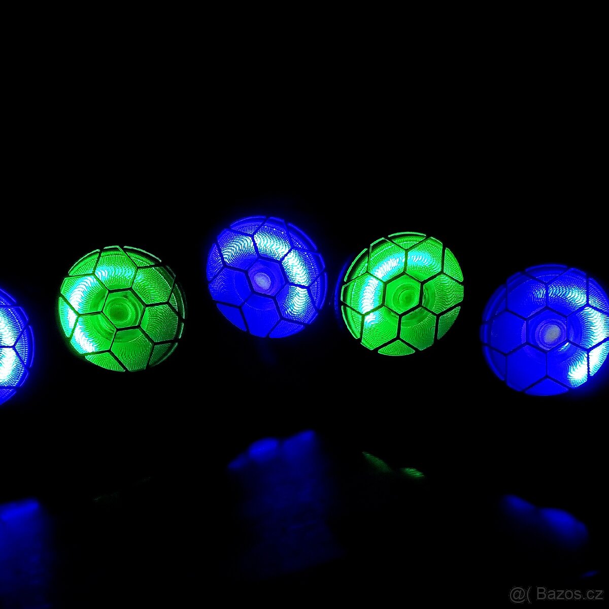 Novinka -Blinder 260 Wat RGBW - 5