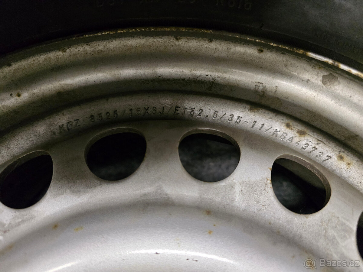 Ford Connect - plech originál R15zimní - 5