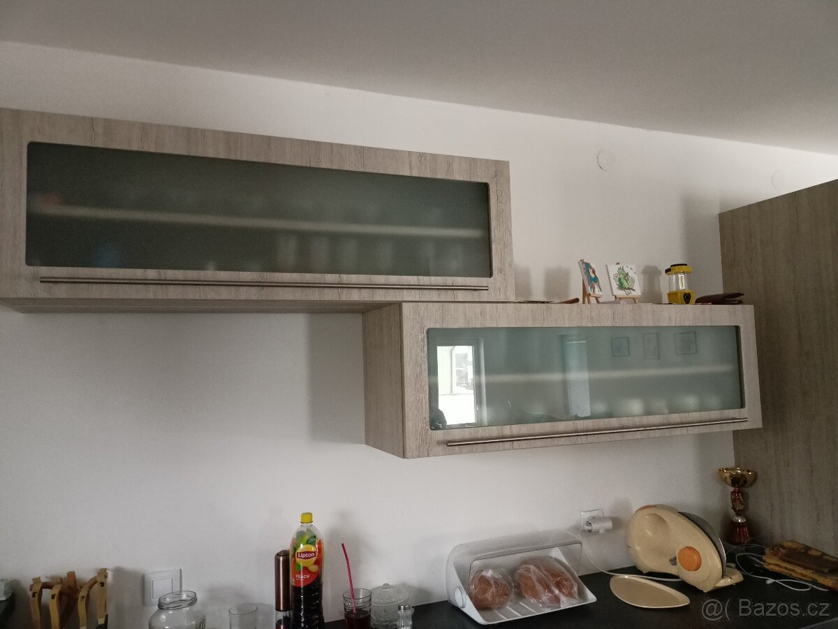 Moderní kuchyňská linka do L - 5