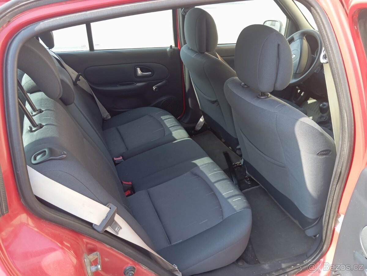 Renault Clio 2004 1.5 dci - 5