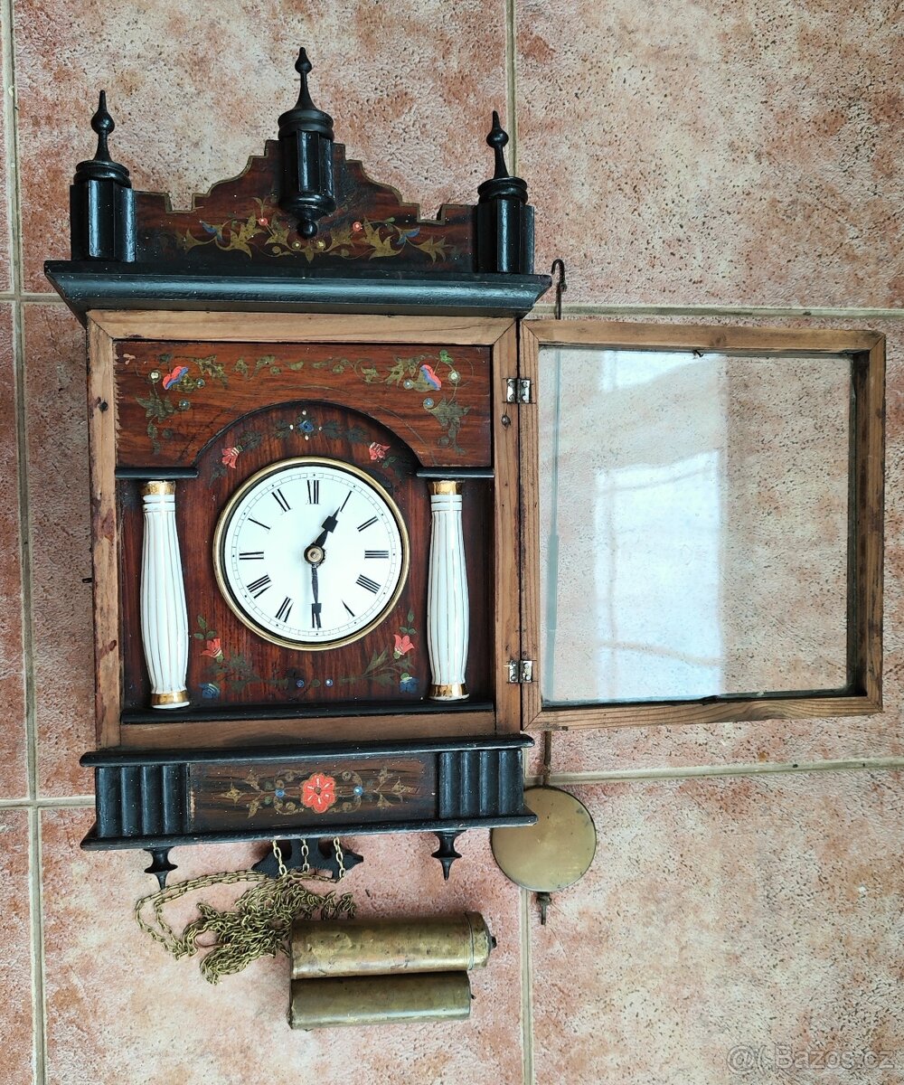 starožitné selské dřevěné vyřezávané hodiny schwarzwald - 5