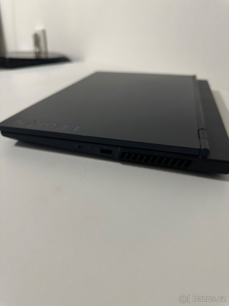 Lenovo Legion 5 15ACH6H – Ryzen 5 / RTX 3060 / 165Hz WQHD - 5