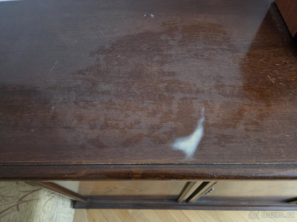Nábytek v zámeckém stylu, používaný - 5