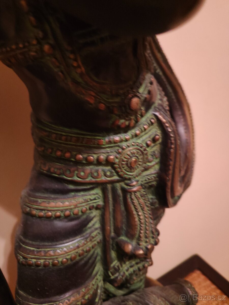 Veľká Socha pána Krišnu čierno hnedý - 5