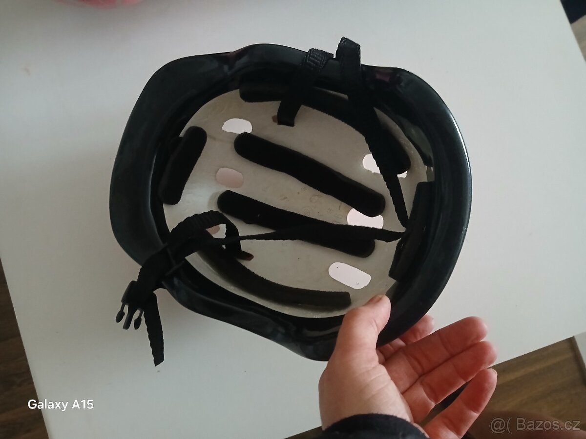 Cyklo prilby 3ks - 5