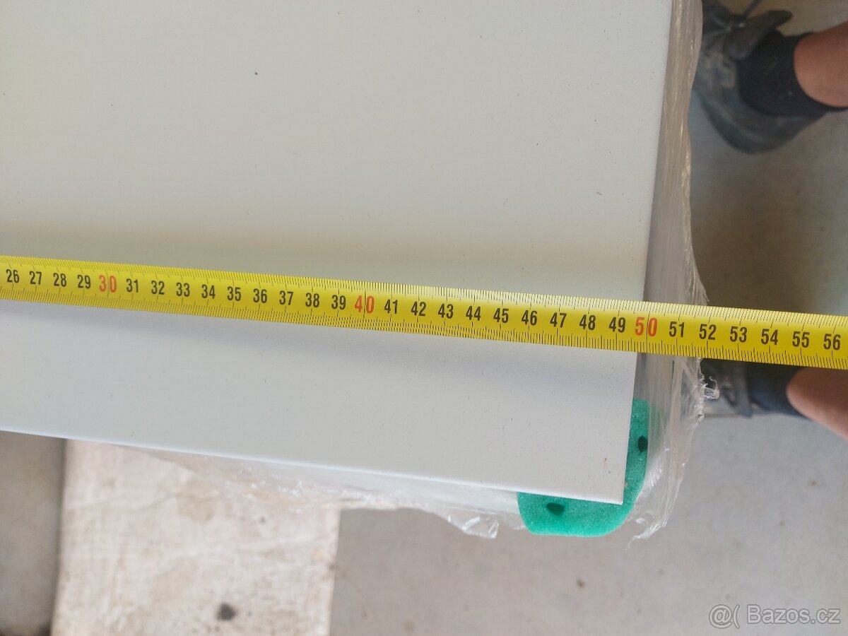 Nástěnný rozvaděč 19" - 5