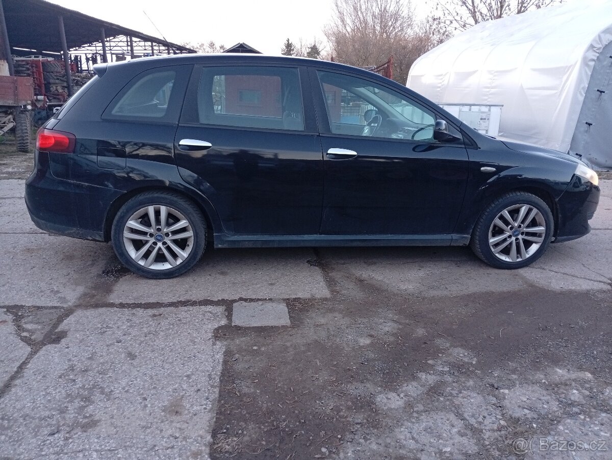 Fiat Croma 1.9 JTD 88Kw r.v. 2009 - 5