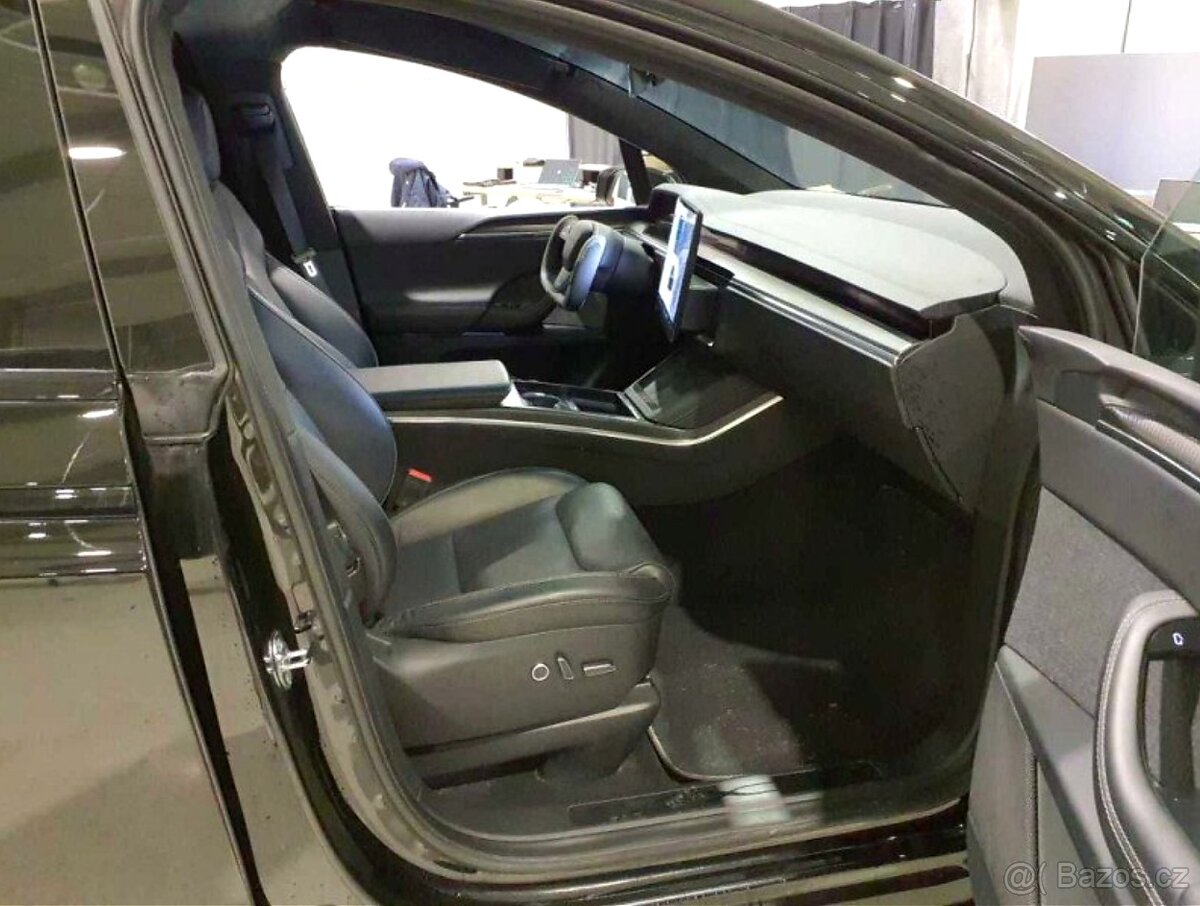 Tesla Model X Plaid 1020 koní - 5