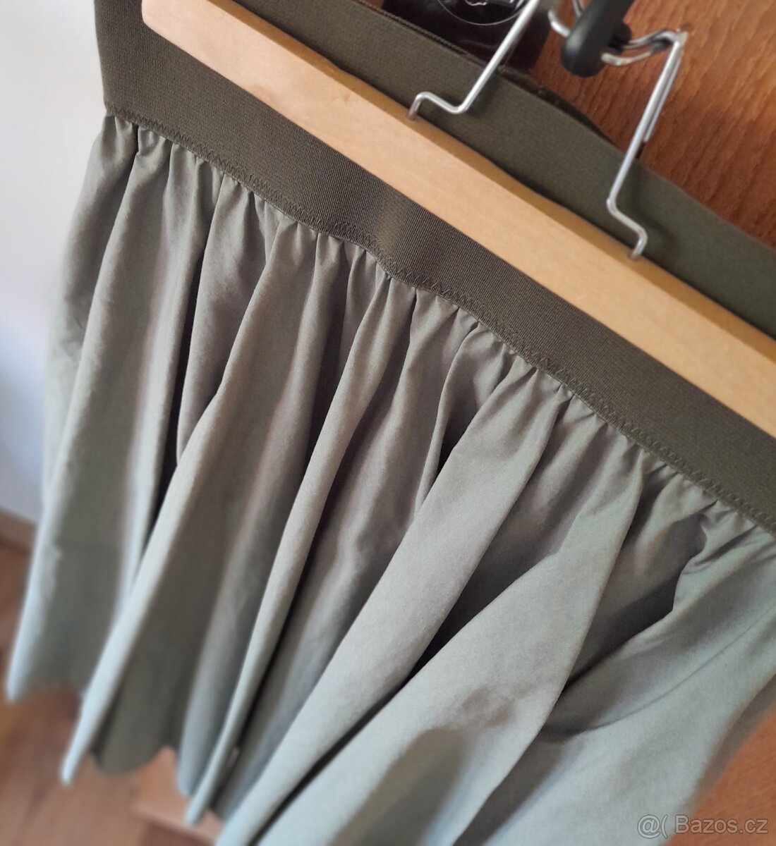 Bezešvá kolová sukně Ginette - 5