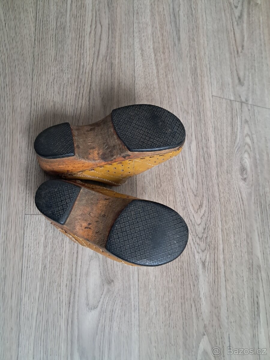 Retro dětské botičky, dřeváky - 5