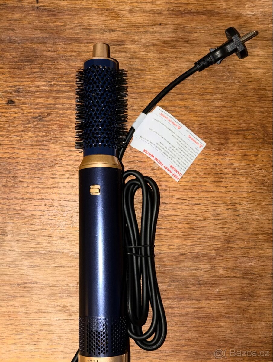 5 V 1 styling vysoušeč vlasů - 5