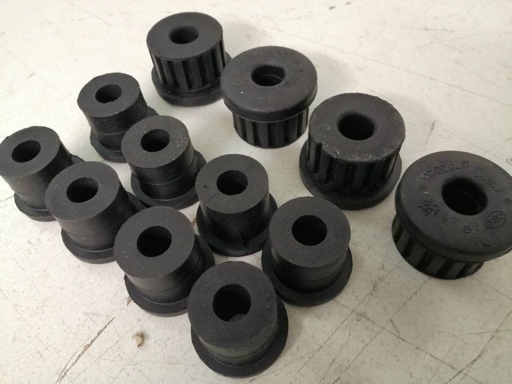 Houpačky Suzuki Samurai. - 5