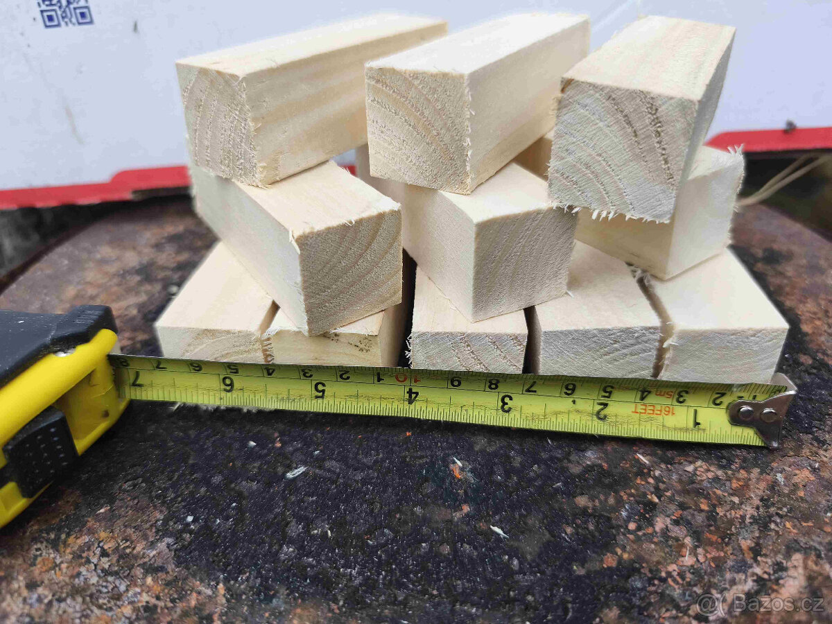 Lipové hranolky na figurky, různé rozměry na přání - 5