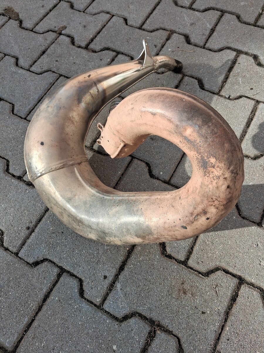 KOLENO VYFUKU KTM EXC - 5