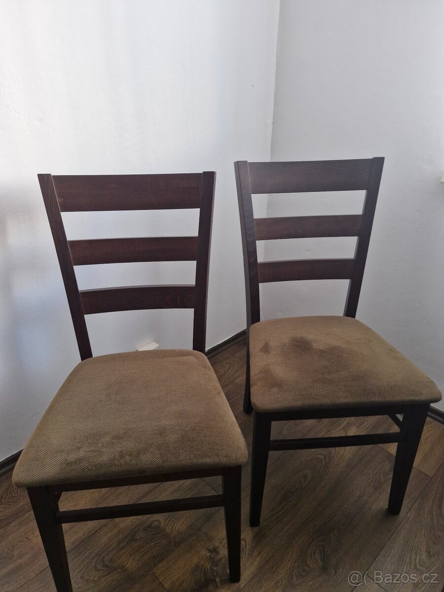 Jídelní souprava masiv - 5