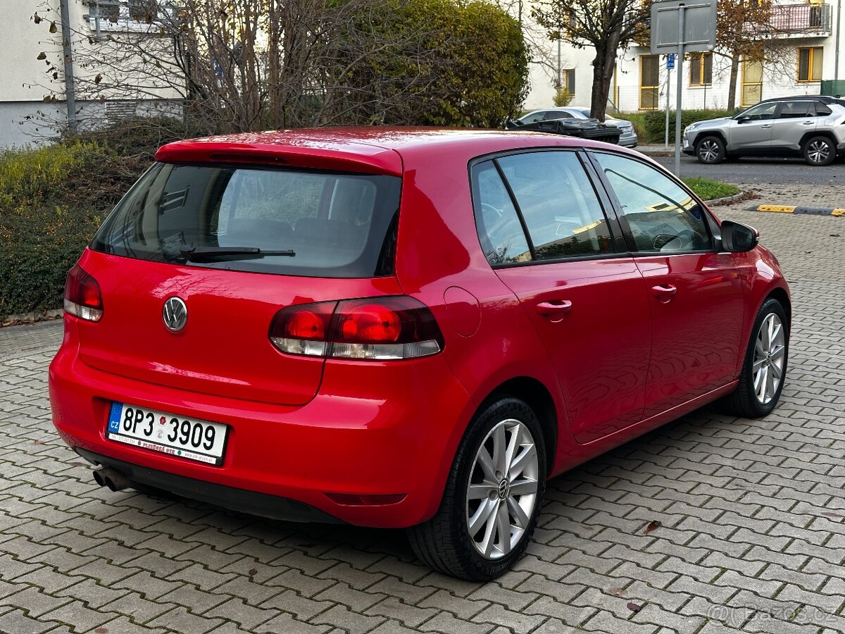 Volkswagen Golf 1.4 TSI 118kW DSG Highline ALU R17 Alcantara - 5