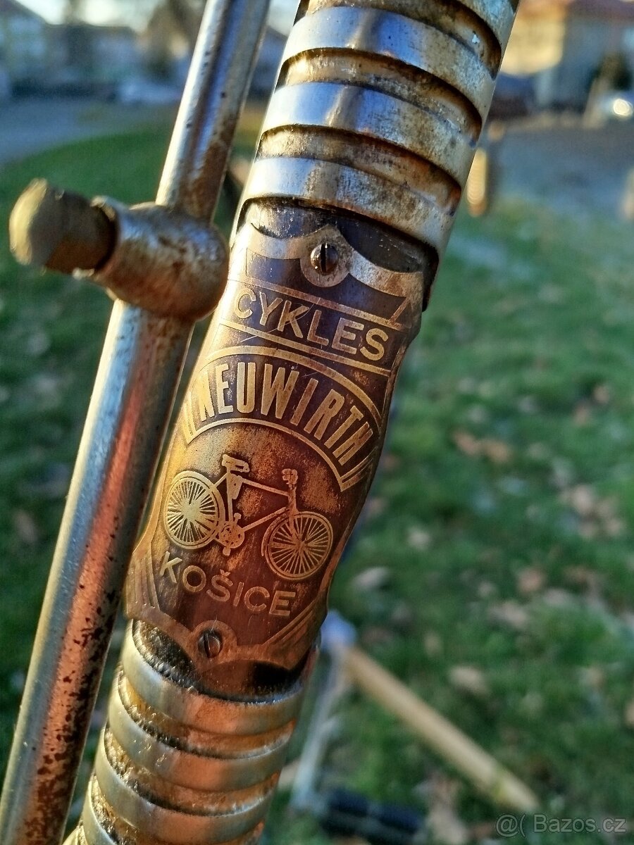 Historické, staré předválečné dámské kolo - 5