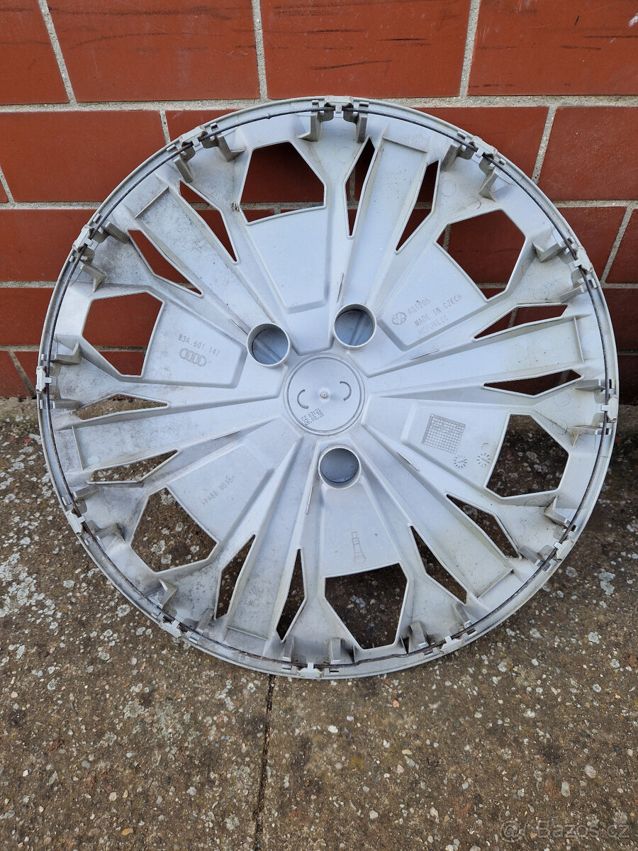 poklice audi R17 kryty disku Audi Poklice 17 r17 - 5