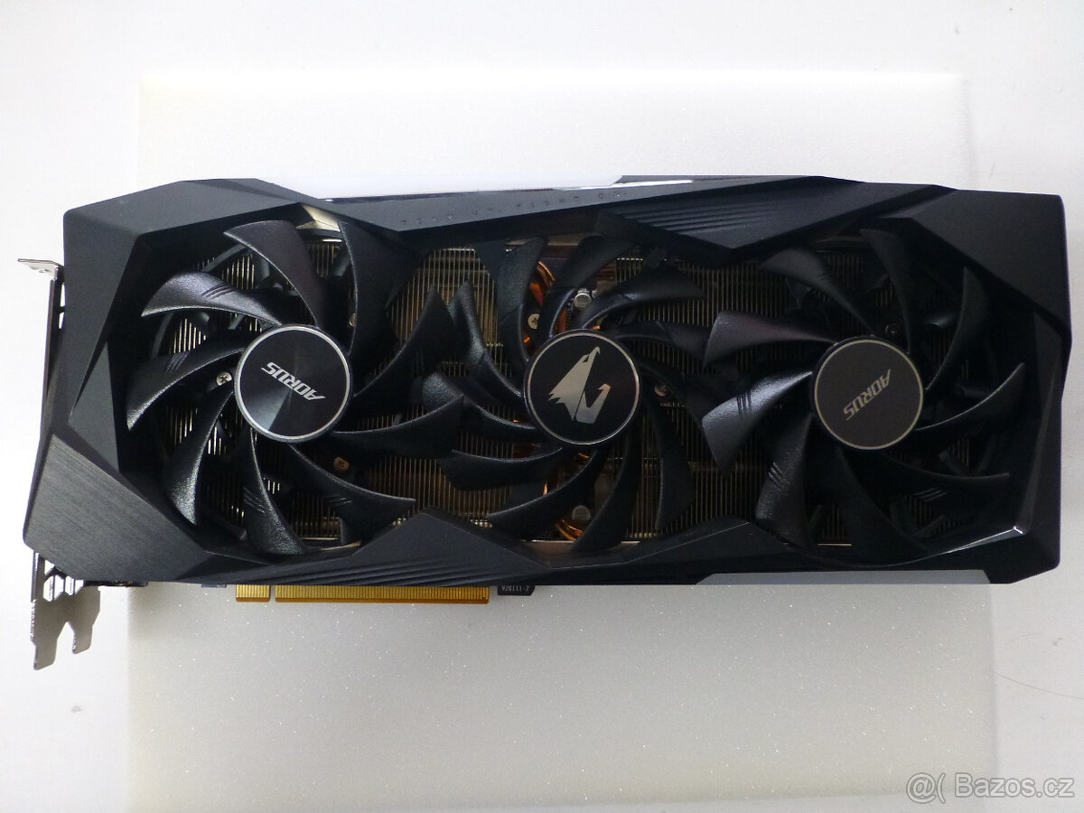 GIGABYTE AMD Radeon RX 6800 AORUS MASTER 16G - 5