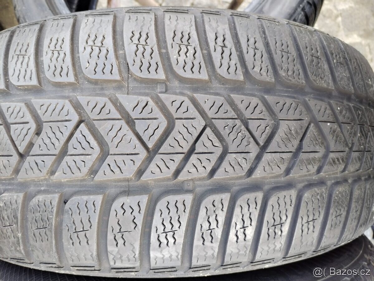 225/50/17 zimni pneu PIRELLI a CONTI 225/50 R17 - 5