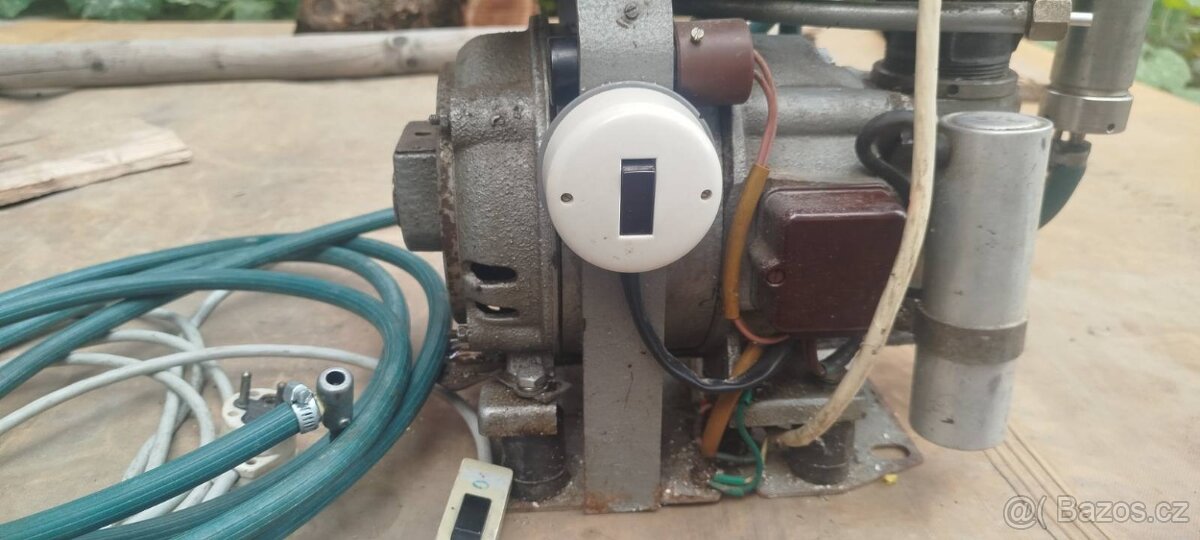 Zubařský kompresor Chirana - 5