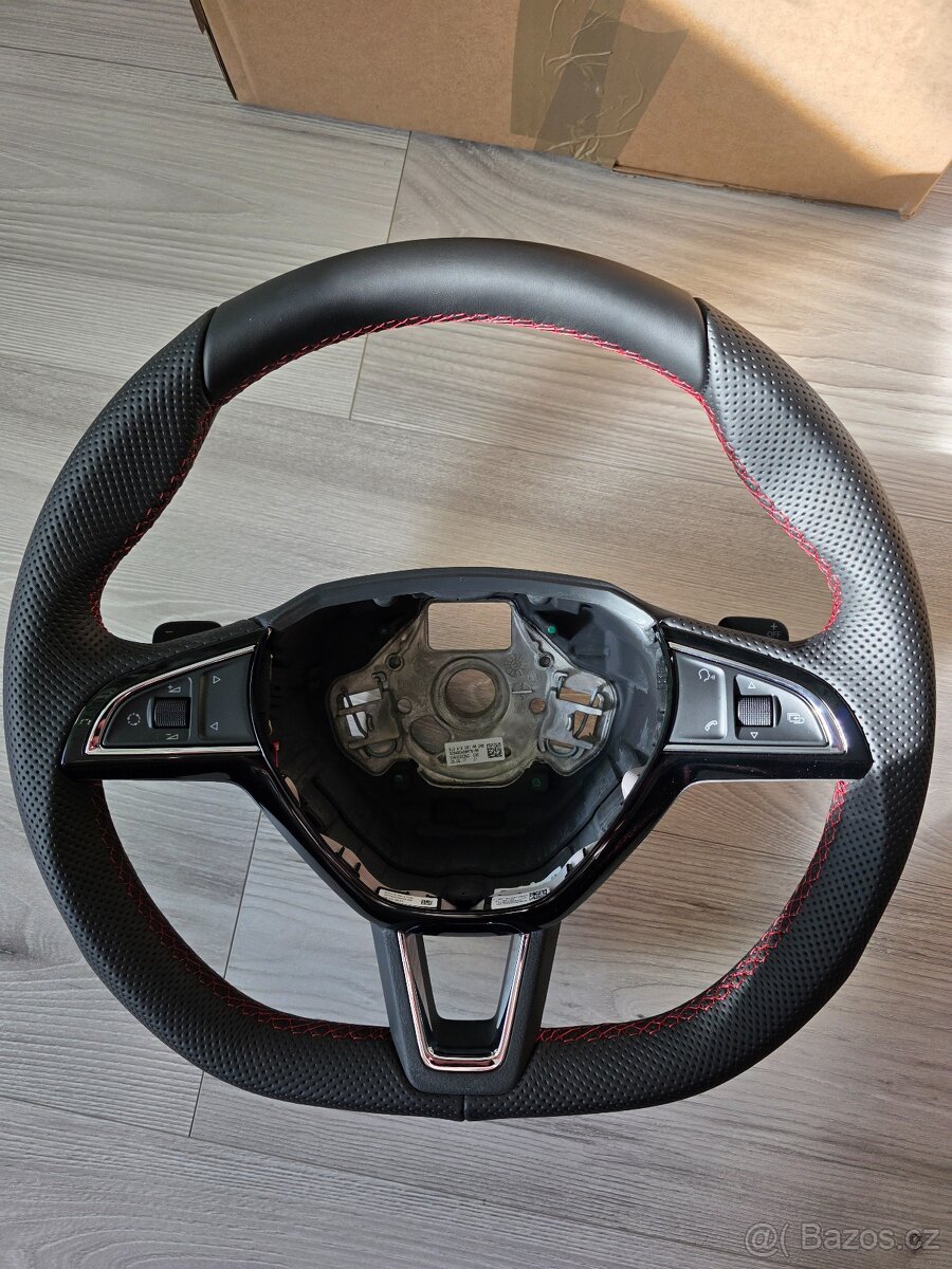 Nový zkosený volant Škoda + PÁDLA DSG - 5