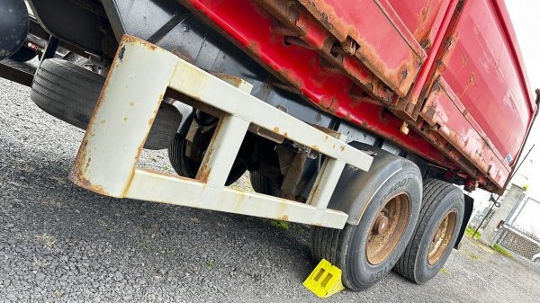 27/24t přívěs sklápěcí 6.5m Panav 3os - 5