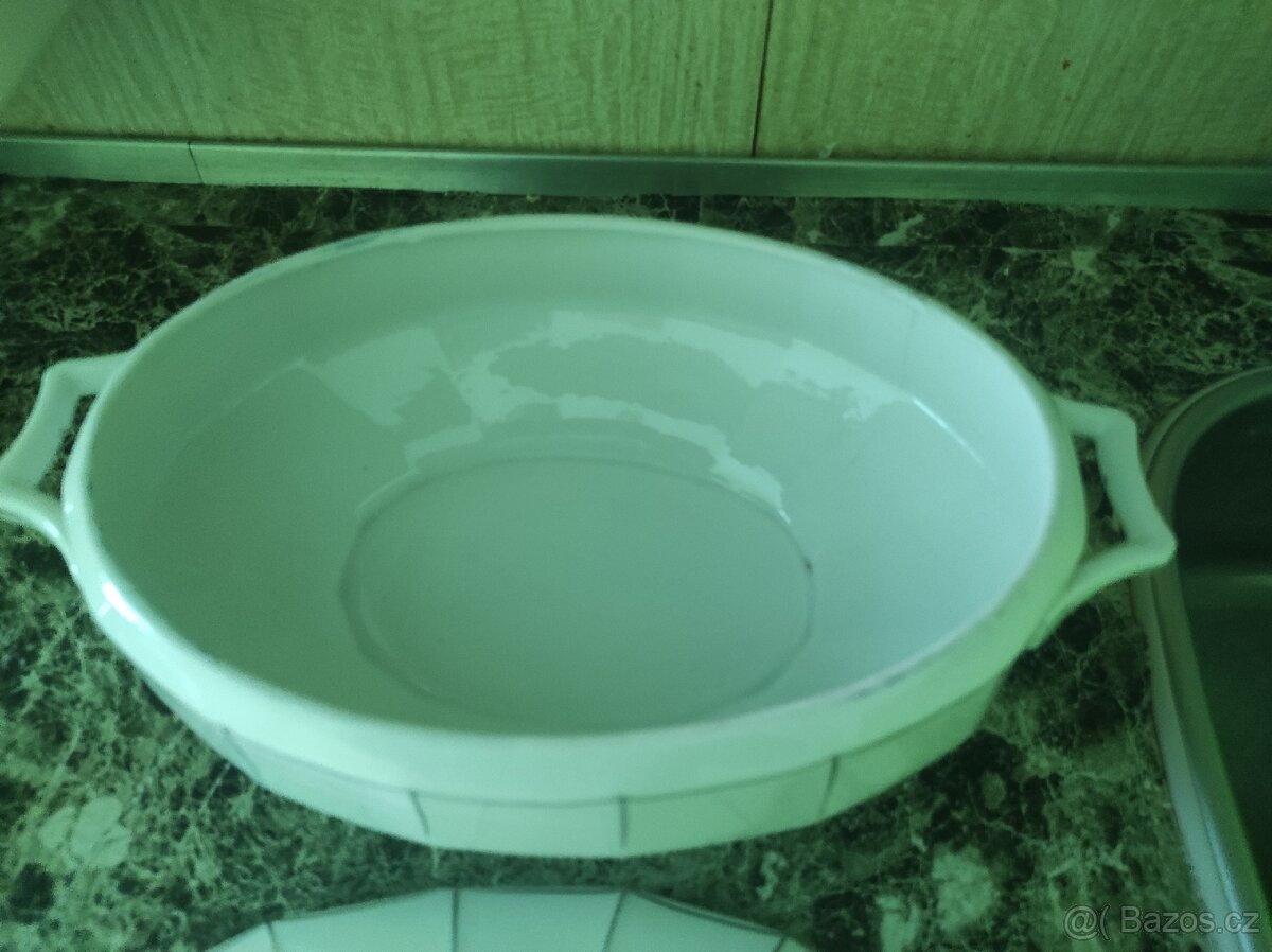 Porcelánová dóza - 5