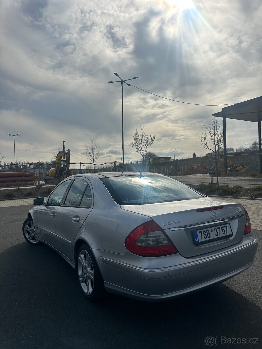 Mercedes Benz 3.0 E280 E300 E320 E350 - 5