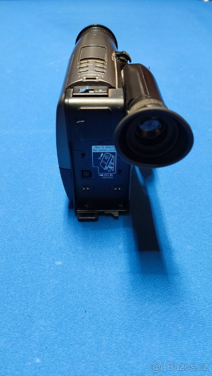 Kamera Panasonic RX66 VHS-C movie camera - 5