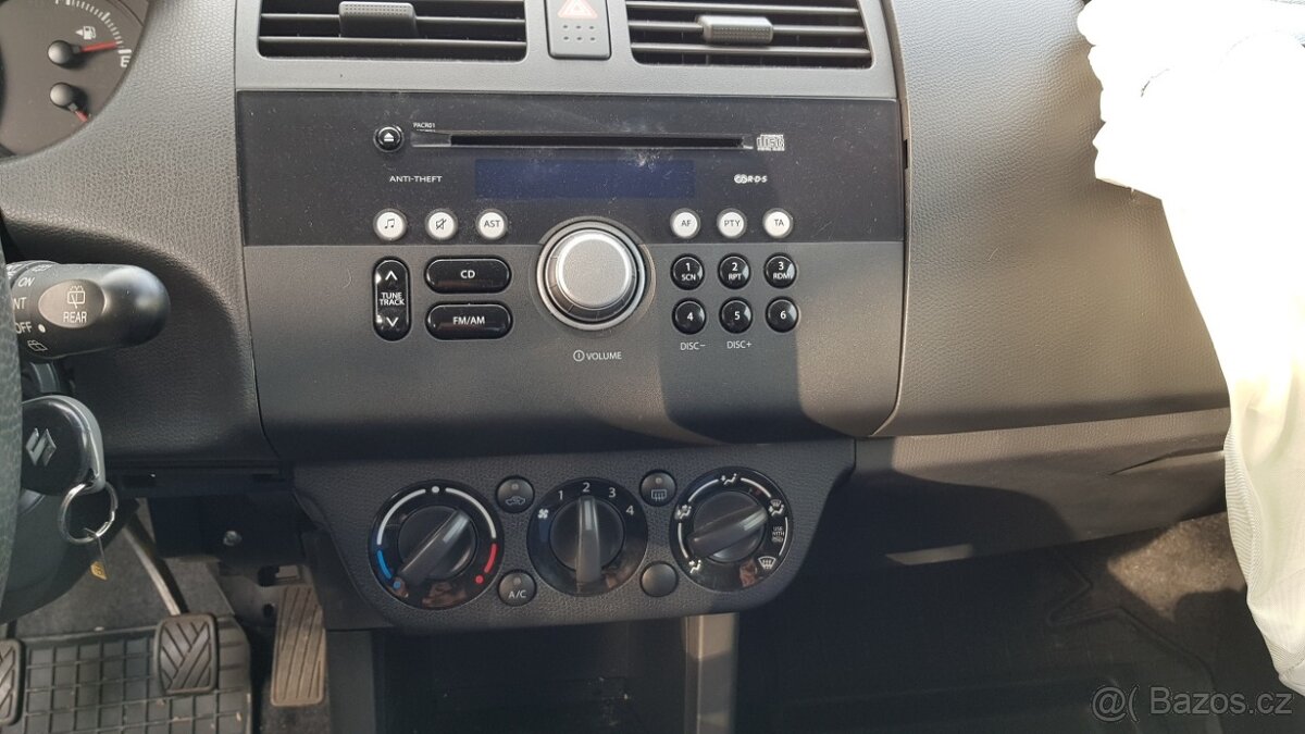 Suzuki Swift 1.3 68kW 2009 33.500km,1.majitel ND C11S M13A - 5